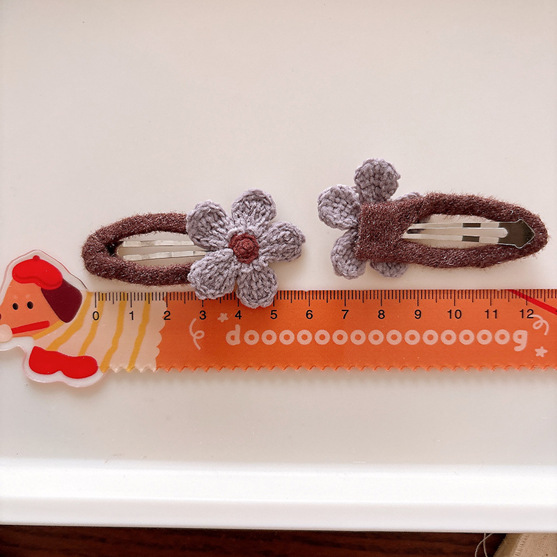 韓国製ベビーヘアクリップ2個入り、女の子用ニットフラワーシュ - Hair Care For Baby のレビューと価格